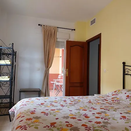 Holiday home Vivienda Turistica Ronda Del Carmen *